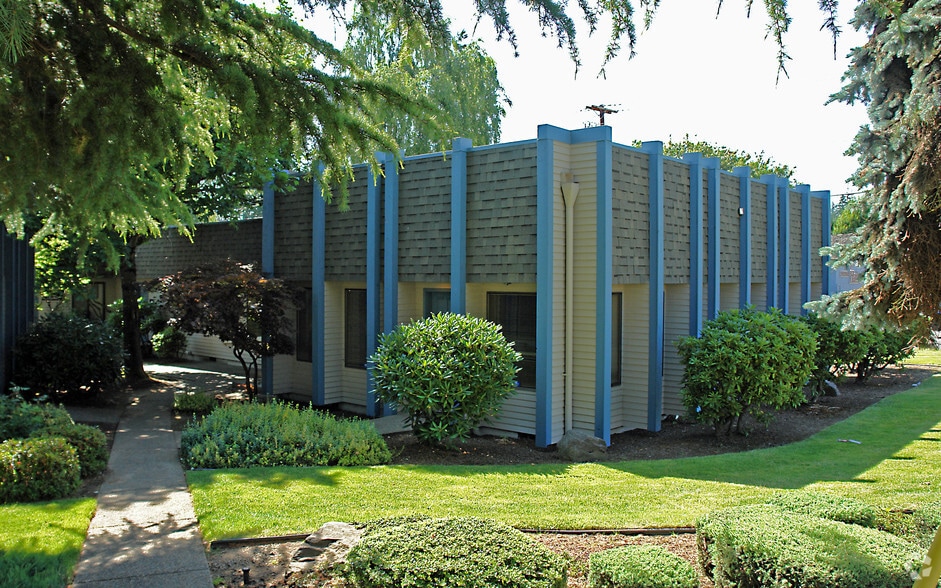 3460-3470 Liberty St S, Salem, OR for lease - Building Photo - Image 1 of 11