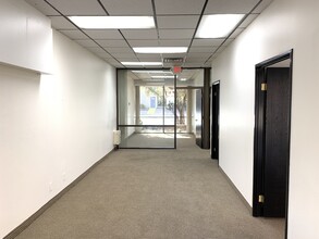 1455-1515 E Tropicana Ave, Las Vegas, NV for lease Interior Photo- Image 1 of 5