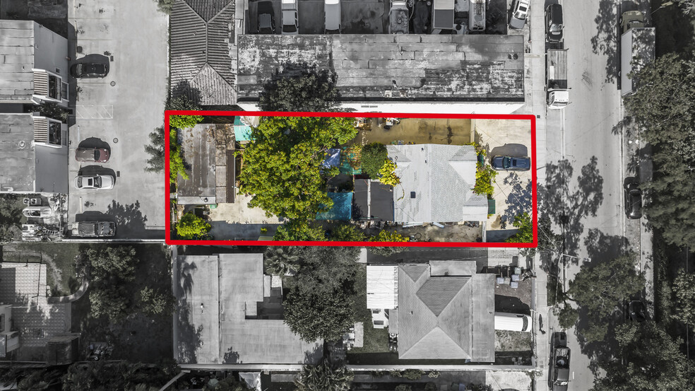 2614 NW 26th St, Miami, FL for sale - Building Photo - Image 1 of 8