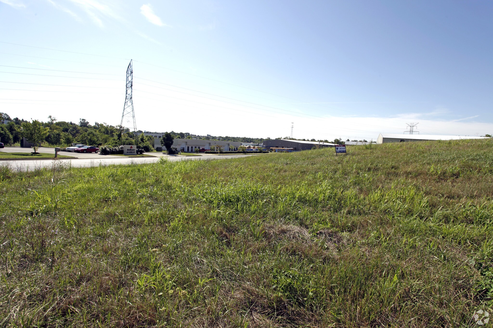 2140 Mackinwood Dr, Lexington, KY for sale Primary Photo- Image 1 of 1