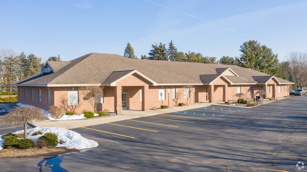 334-358 68th St SW, Grand Rapids, MI for sale - Primary Photo - Image 1 of 1