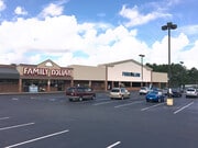 College Lakes Plaza - Drive Through Restaurant