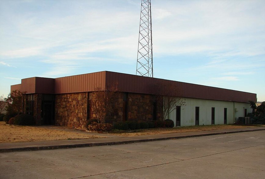 12010 Old Highway 71, Fort Smith, AR for sale - Building Photo - Image 1 of 1