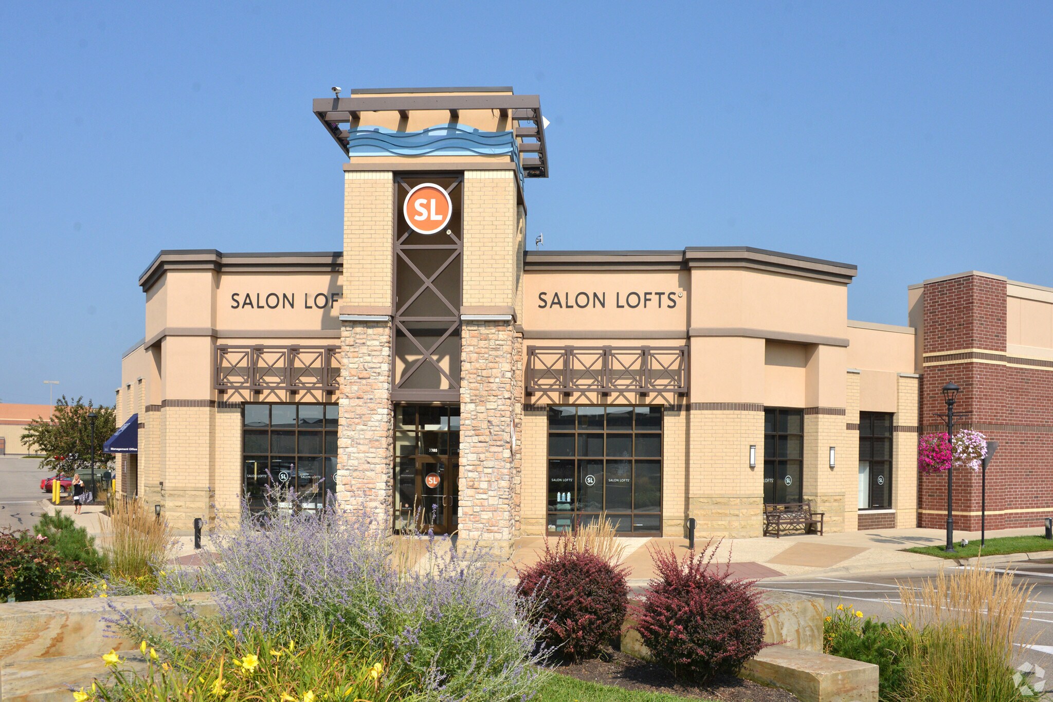 33013459 Princeton Rd, Hamilton, OH 45011 Bridgewater Falls