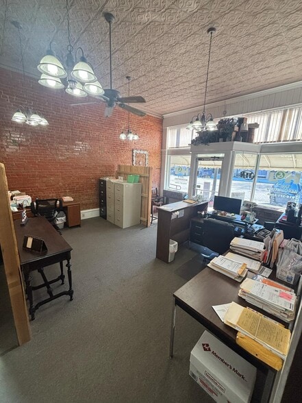 1010 W Main St, Collinsville, OK for sale - Building Photo - Image 3 of 17