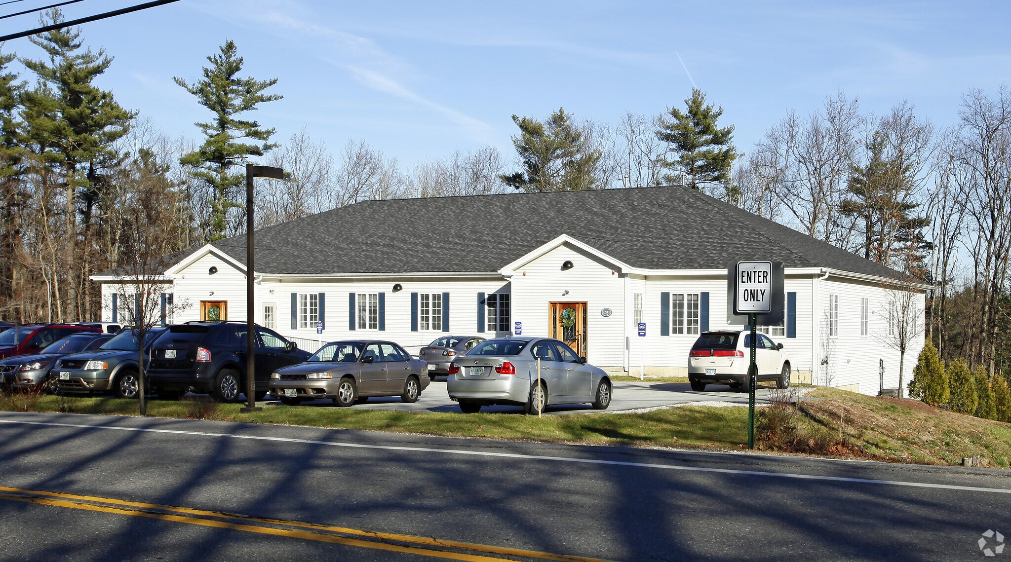 171 Londonderry Tpke, Hooksett, NH for sale Primary Photo- Image 1 of 1