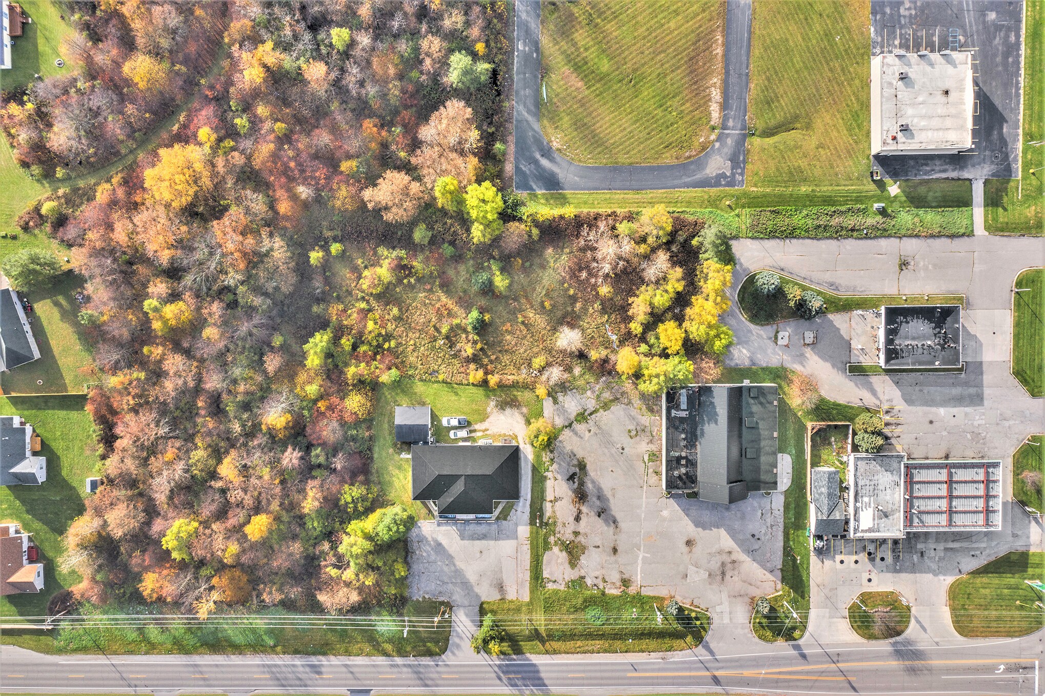 5030 Coldwater Rd, Flint, MI 48506 Genesee Twp 3 Unit 8100 Sq ft