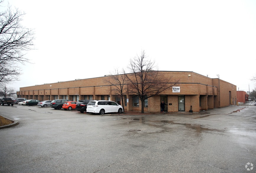 6540 Kestrel Rd, Mississauga, ON for sale - Primary Photo - Image 1 of 1