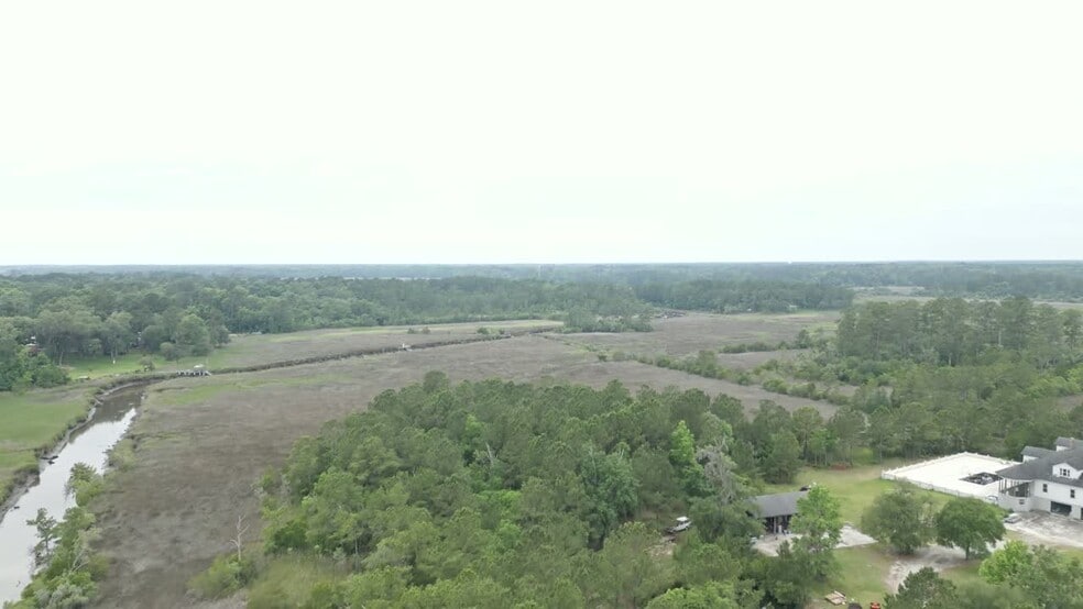 129 Salt Creek Rd, Savannah, GA for sale - Commercial Listing Video - Image 2 of 11