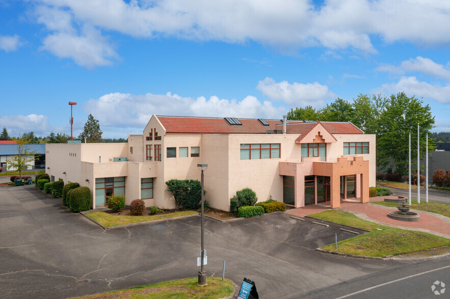 6919 24th St W, Tacoma, WA for lease - Building Photo - Image 1 of 6