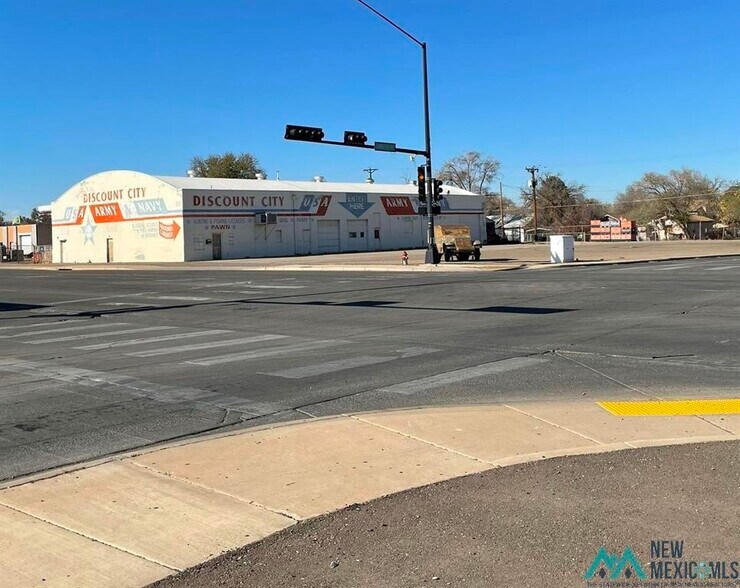 511 E 2nd St, Roswell, NM for sale - Primary Photo - Image 1 of 1