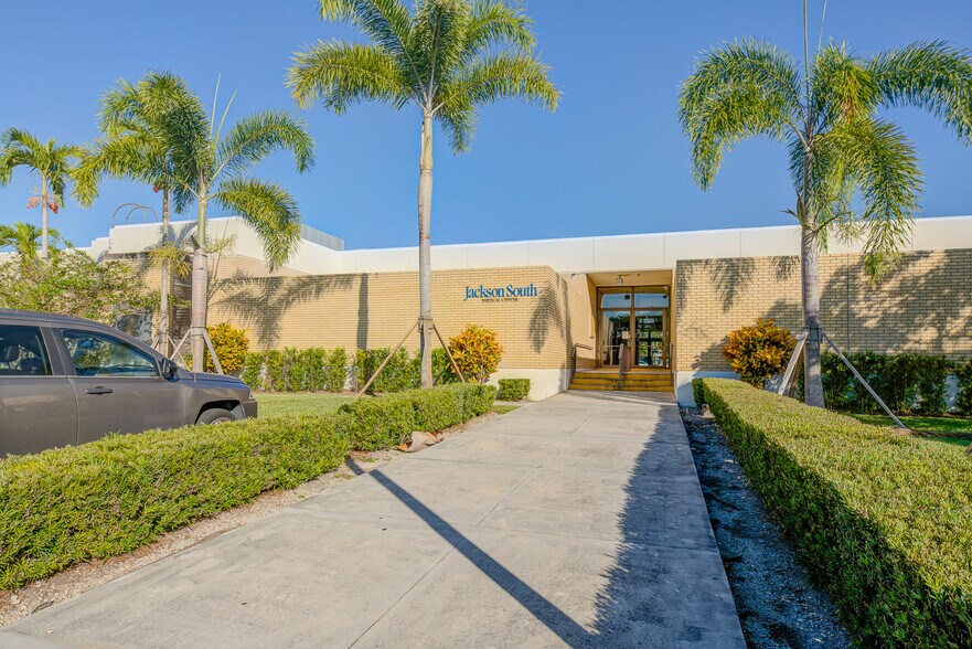 8950 SW 152nd St, Palmetto Bay, FL 33157 OfficeMedical for Lease
