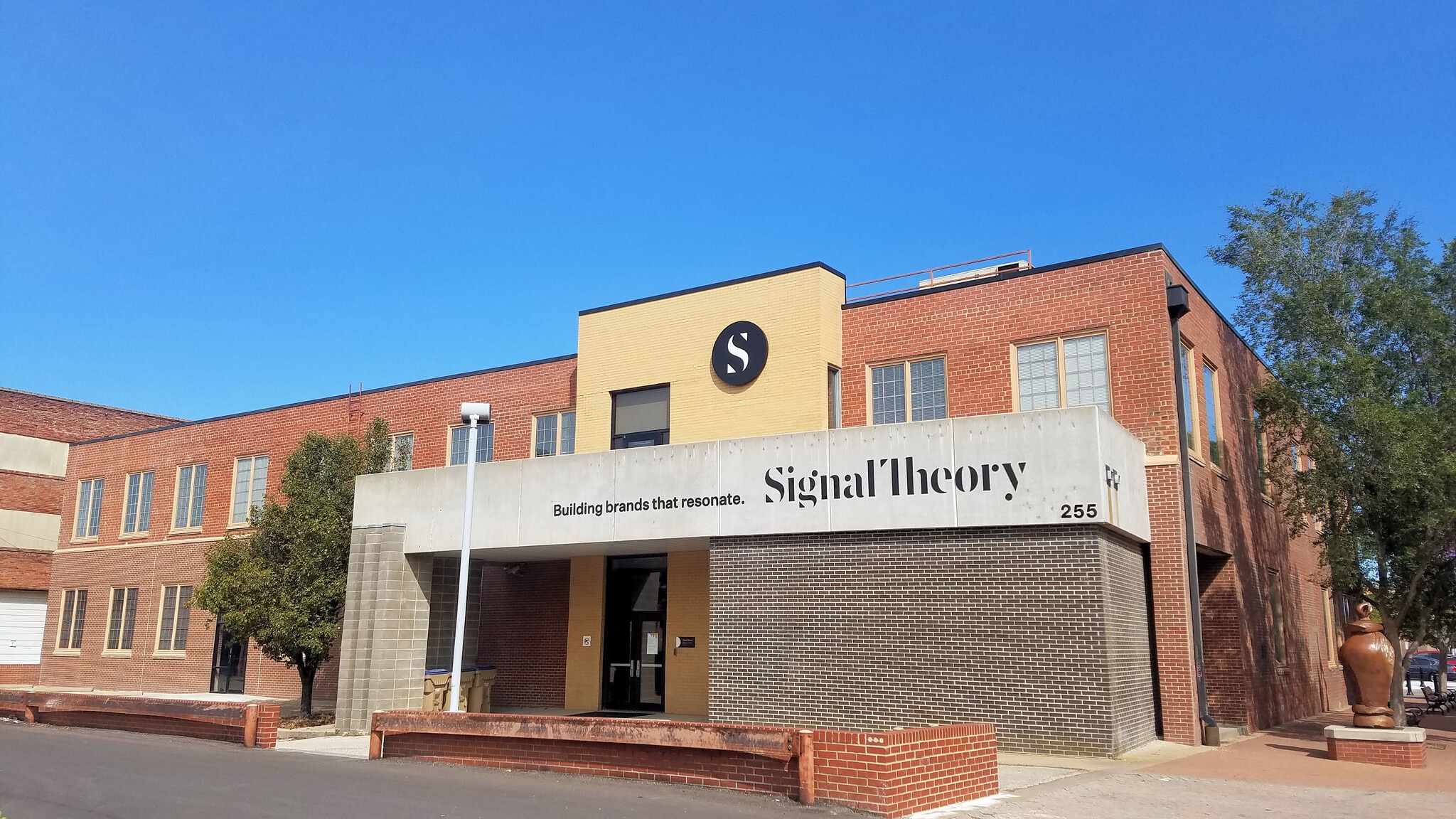 255 N Mead St, Wichita, KS for sale Building Photo- Image 1 of 1