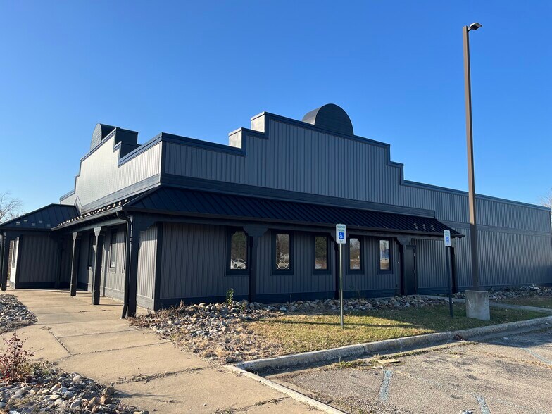 3510 O'Neil Dr, Jackson, MI 49202 Retail for Sale