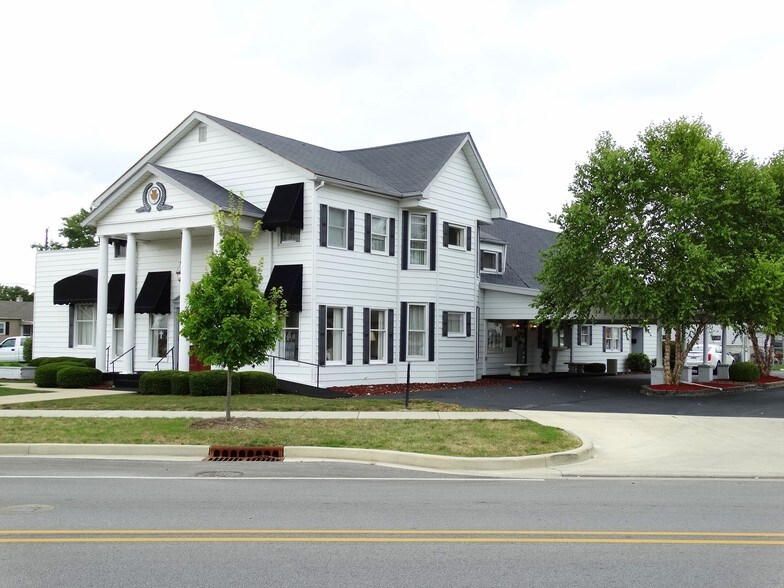 951 N Main St, Franklin, IN for sale - Building Photo - Image 1 of 1