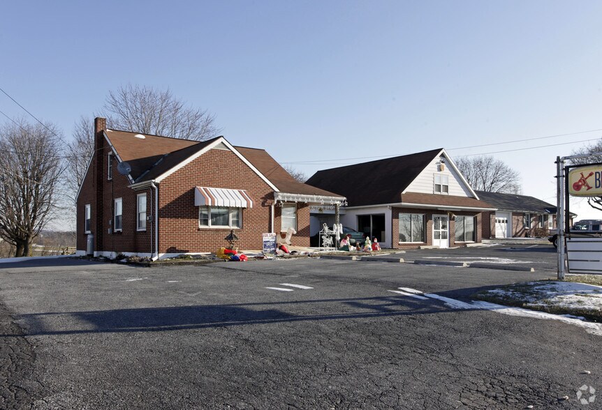 1278 28th Division Hwy, Ephrata, PA for sale - Primary Photo - Image 1 of 1