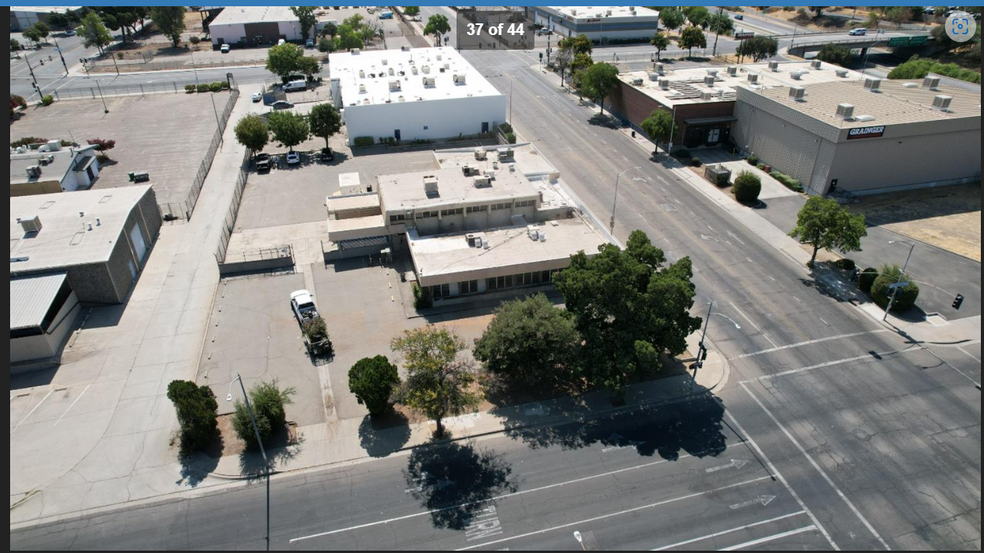 1414 Stanislaus St, Fresno, CA for sale - Building Photo - Image 1 of 3