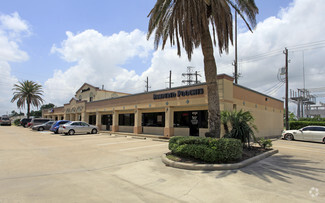 More details for 6713 Broadway, Pearland, TX - Retail for Lease