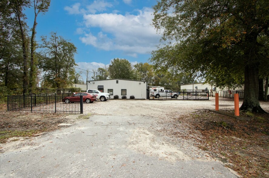 1446 Pineview Rd, Columbia, SC for lease - Building Photo - Image 2 of 9