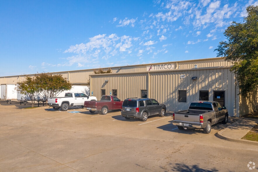 180 Singleton Rd, Waxahachie, TX for sale - Primary Photo - Image 1 of 1