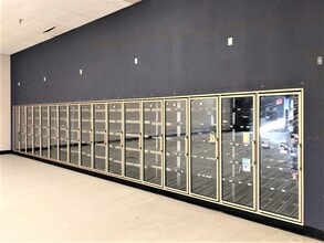 7600-7658 Brooklyn Blvd, Brooklyn Park, MN for lease Interior Photo- Image 1 of 4