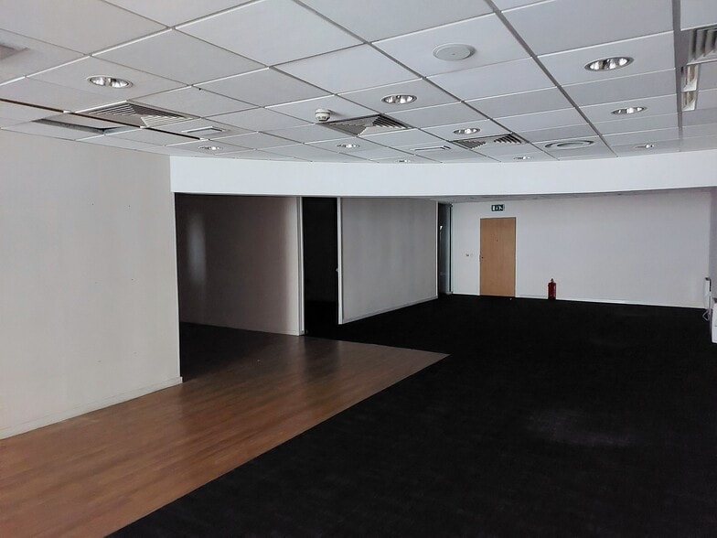 50-52 High St, Inverness for lease - Building Photo - Image 3 of 5