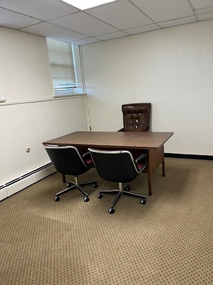 1150 Old York Rd, Abington, PA for lease - Interior Photo - Image 3 of 14