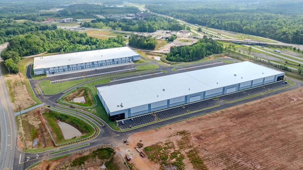 89 Pegasus Pky, Lagrange, GA for lease - Building Photo - Image 2 of 4