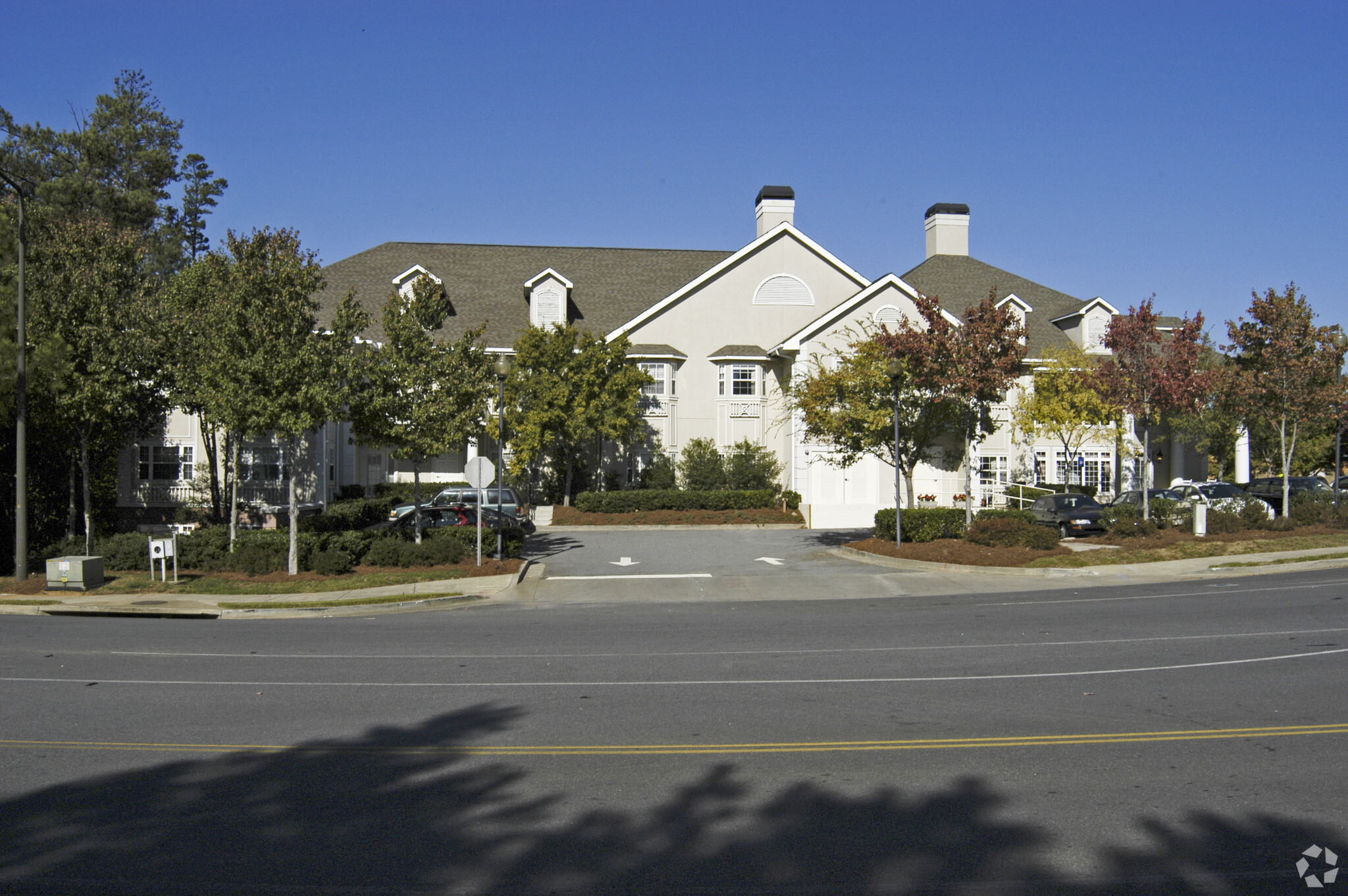 5690 State Bridge Rd, Johns Creek, GA for sale Primary Photo- Image 1 of 18