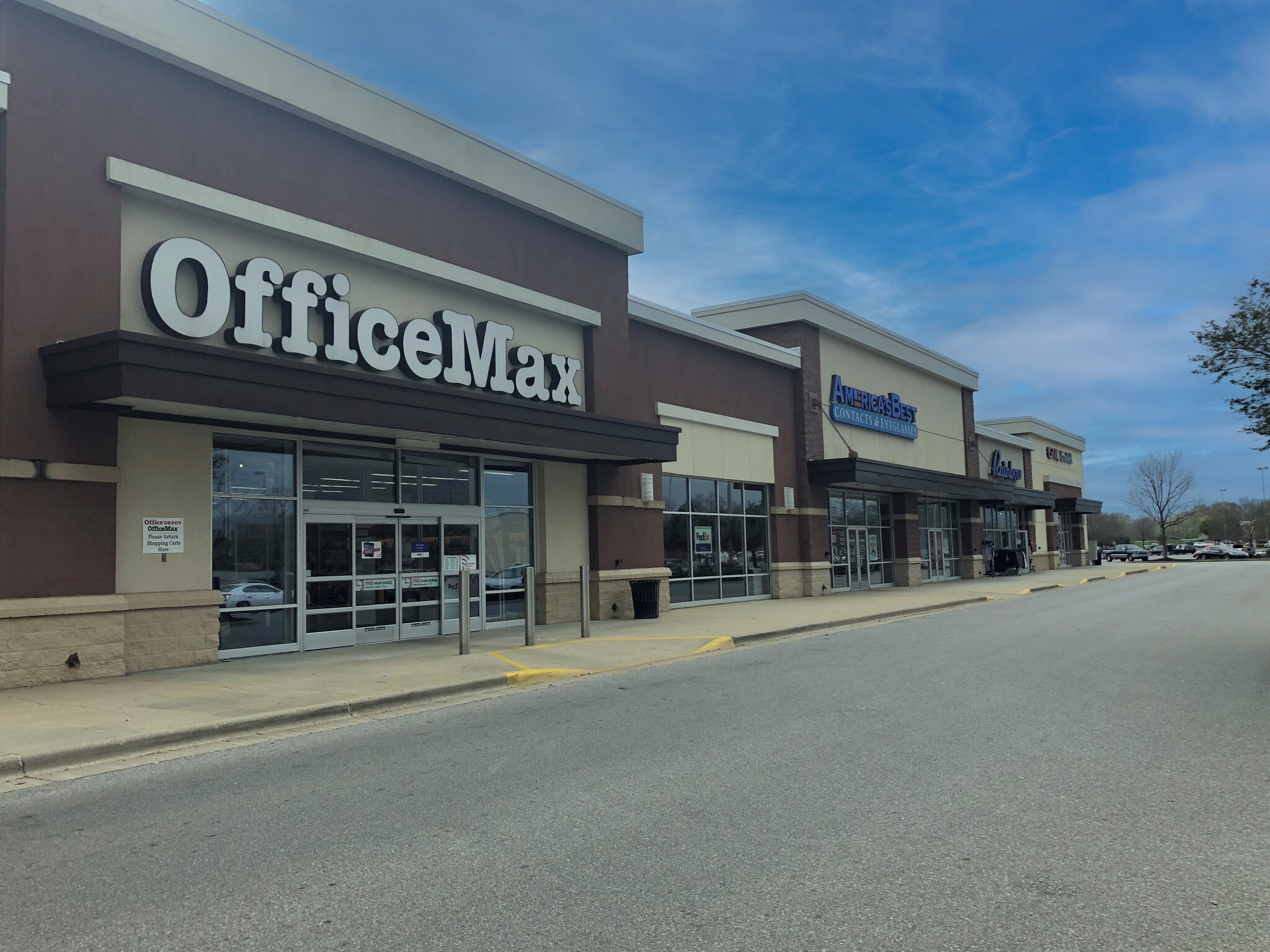 70-1100 Oxford Exchange Blvd, Oxford, AL for lease Interior Photo- Image 1 of 4