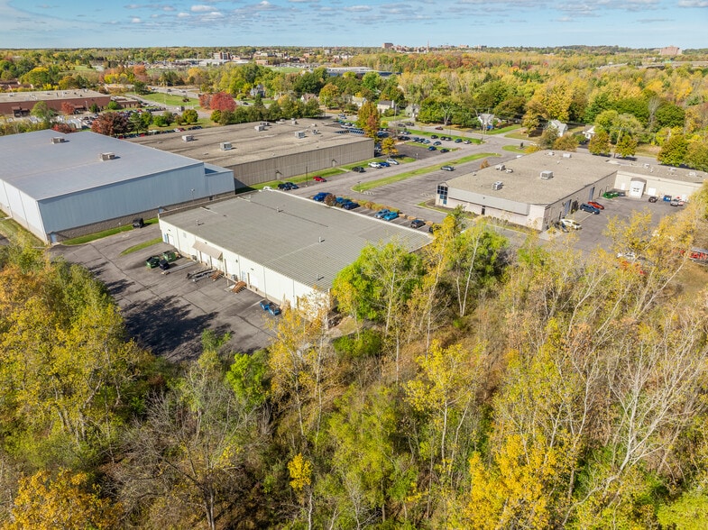 2975 Brighton Henrietta Tl Rd, Rochester, NY for lease - Building Photo - Image 3 of 23