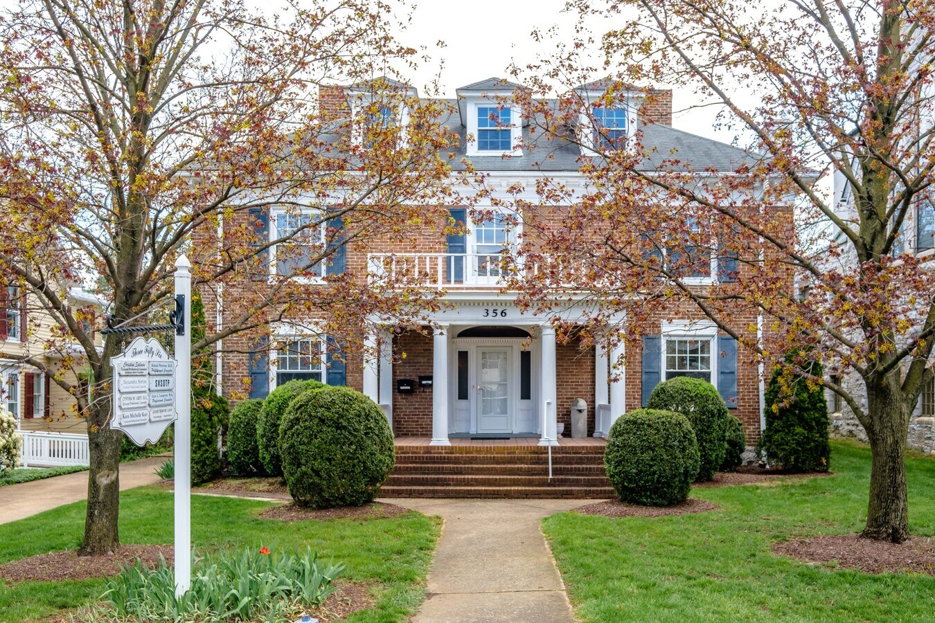 356 S Main St, Harrisonburg, VA 22801