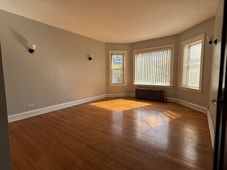 4.5% Loan-The Ridgeland Portfolio portfolio of 3 properties for sale on LoopNet.com - Building Photo - Image 3 of 7