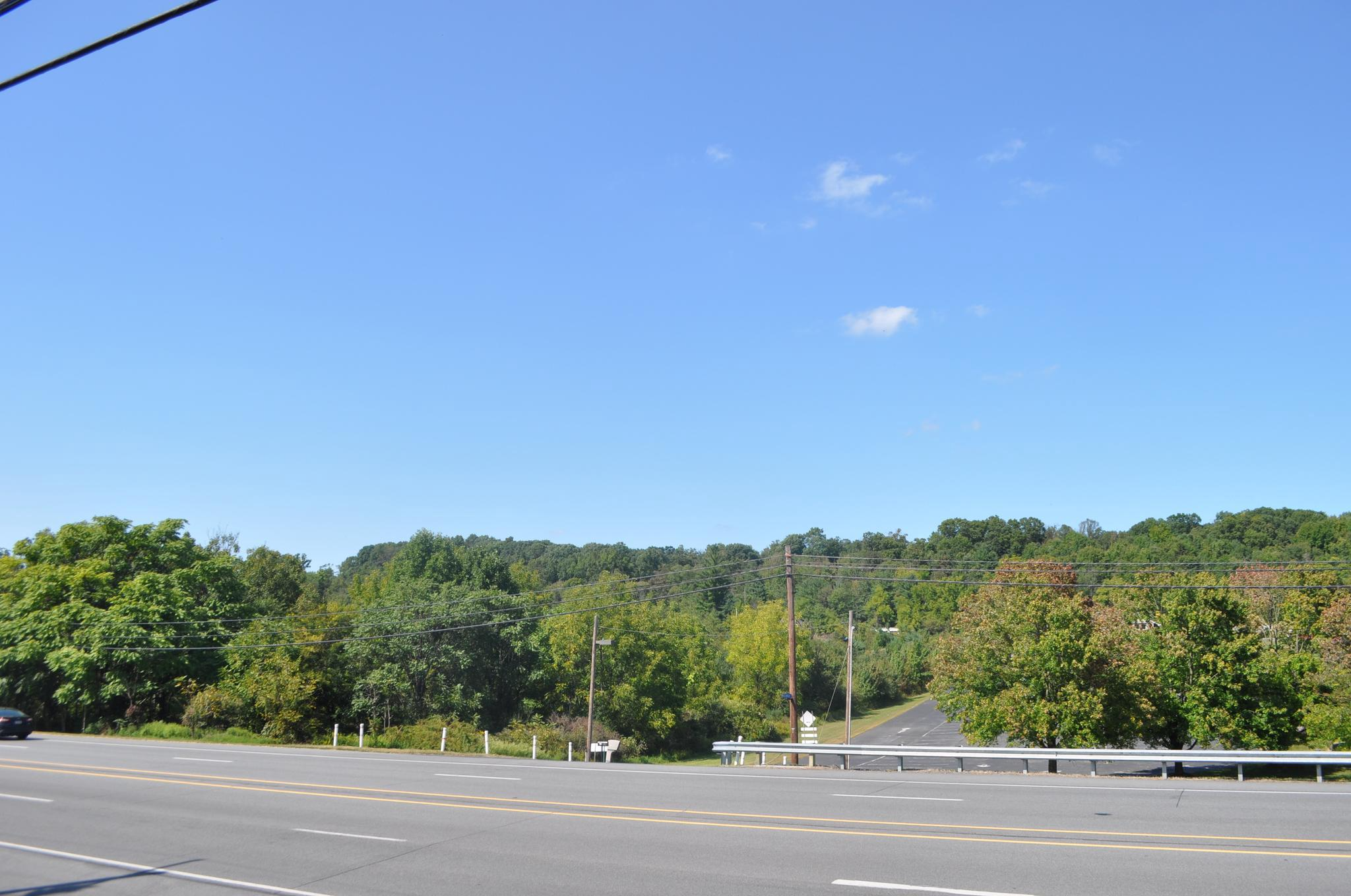 33 Hollenbush Ln, Orwigsburg, PA for sale Primary Photo- Image 1 of 18