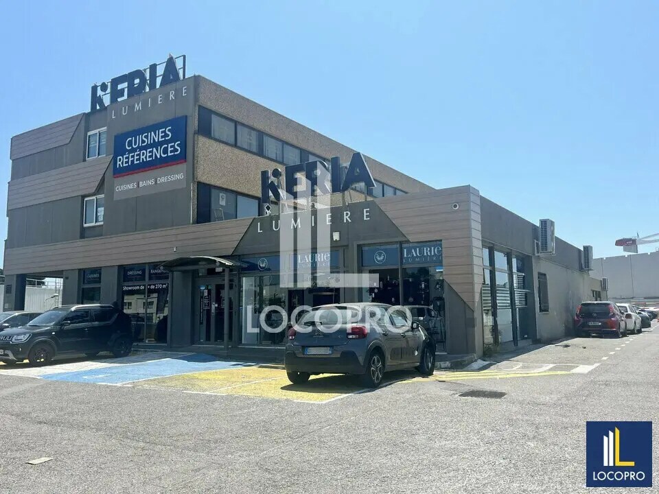 Retail in Antibes for lease Building Photo- Image 1 of 8