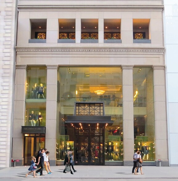 681 Fifth Ave, New York, NY for lease - Primary Photo - Image 1 of 10