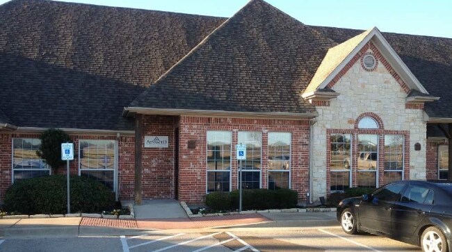 1000 W State Highway 6, Waco, TX for sale Primary Photo- Image 1 of 1