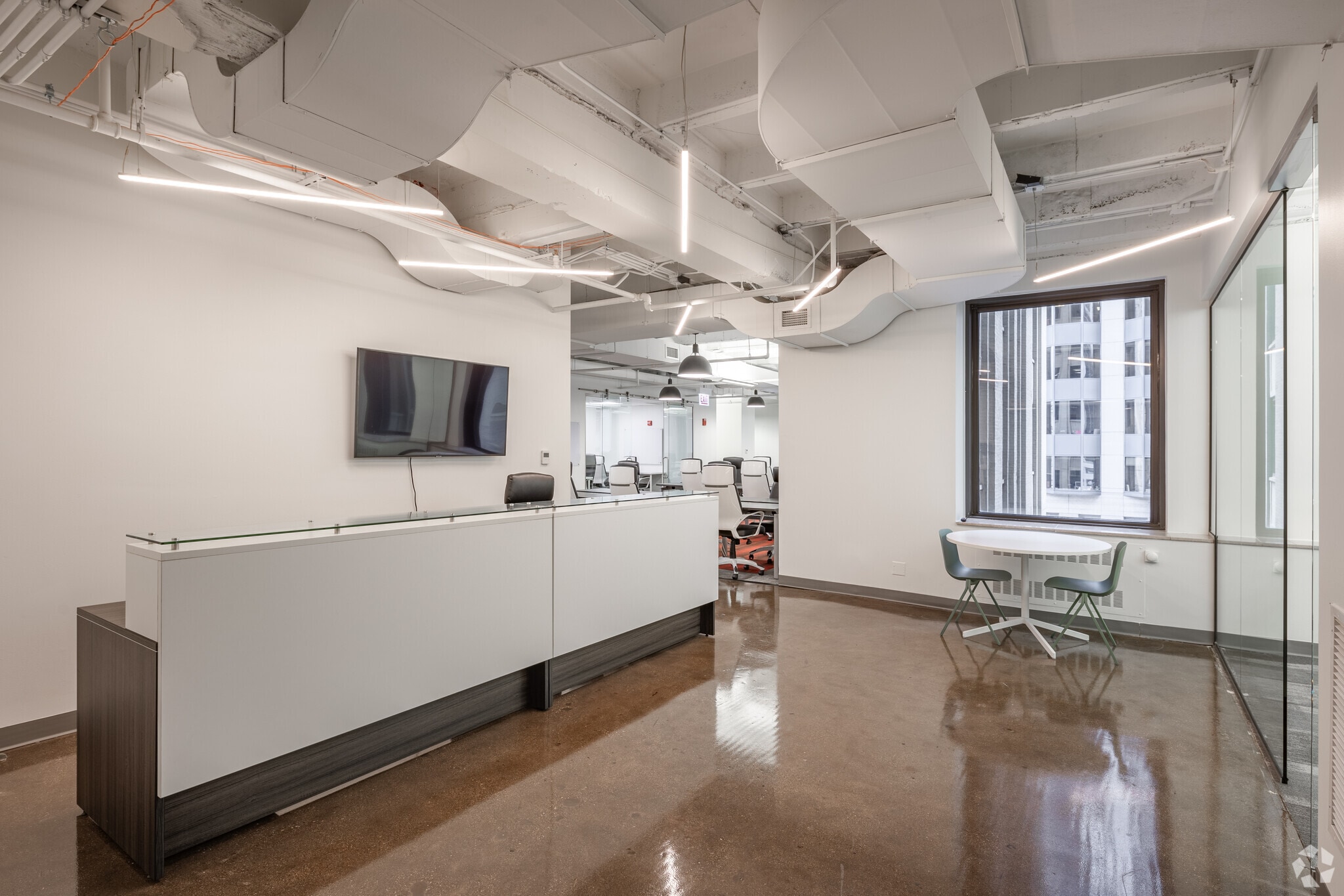 205 W Wacker Dr, Chicago, IL for sale Interior Photo- Image 1 of 5