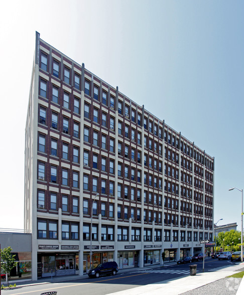 1241 Main St, Bridgeport, CT for lease - Building Photo - Image 3 of 9