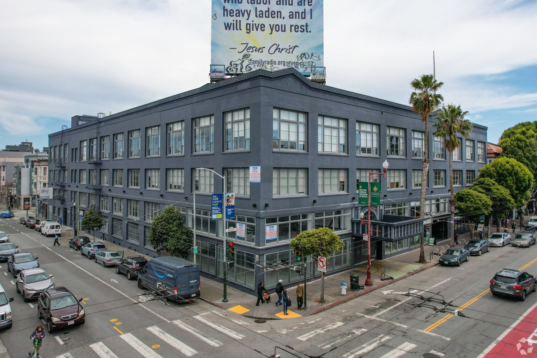 2101-2129 Mission St, San Francisco, CA for lease Building Photo- Image 1 of 9