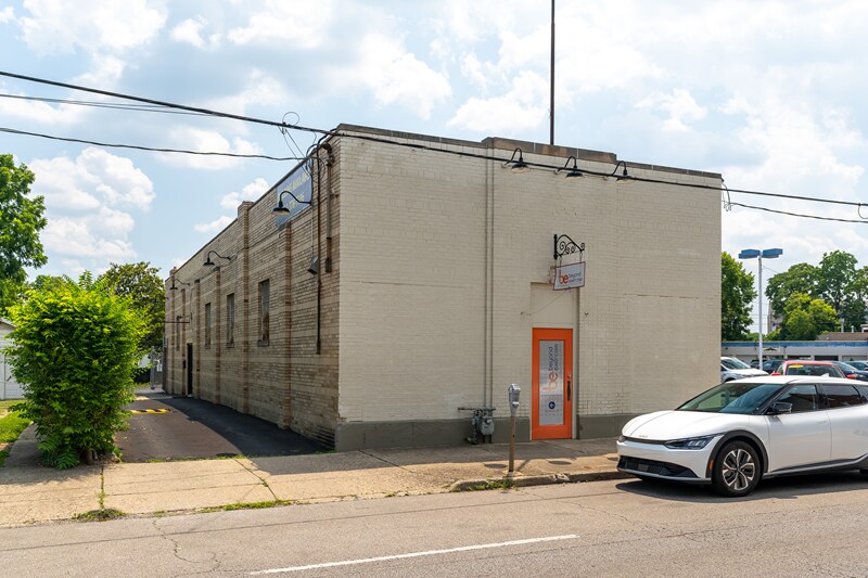 3215 Brotherton Rd, Cincinnati, OH for sale - Building Photo - Image 1 of 1