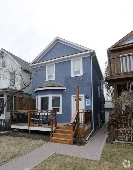 1732 11th Ave SW, Calgary, AB for sale - Building Photo - Image 2 of 32
