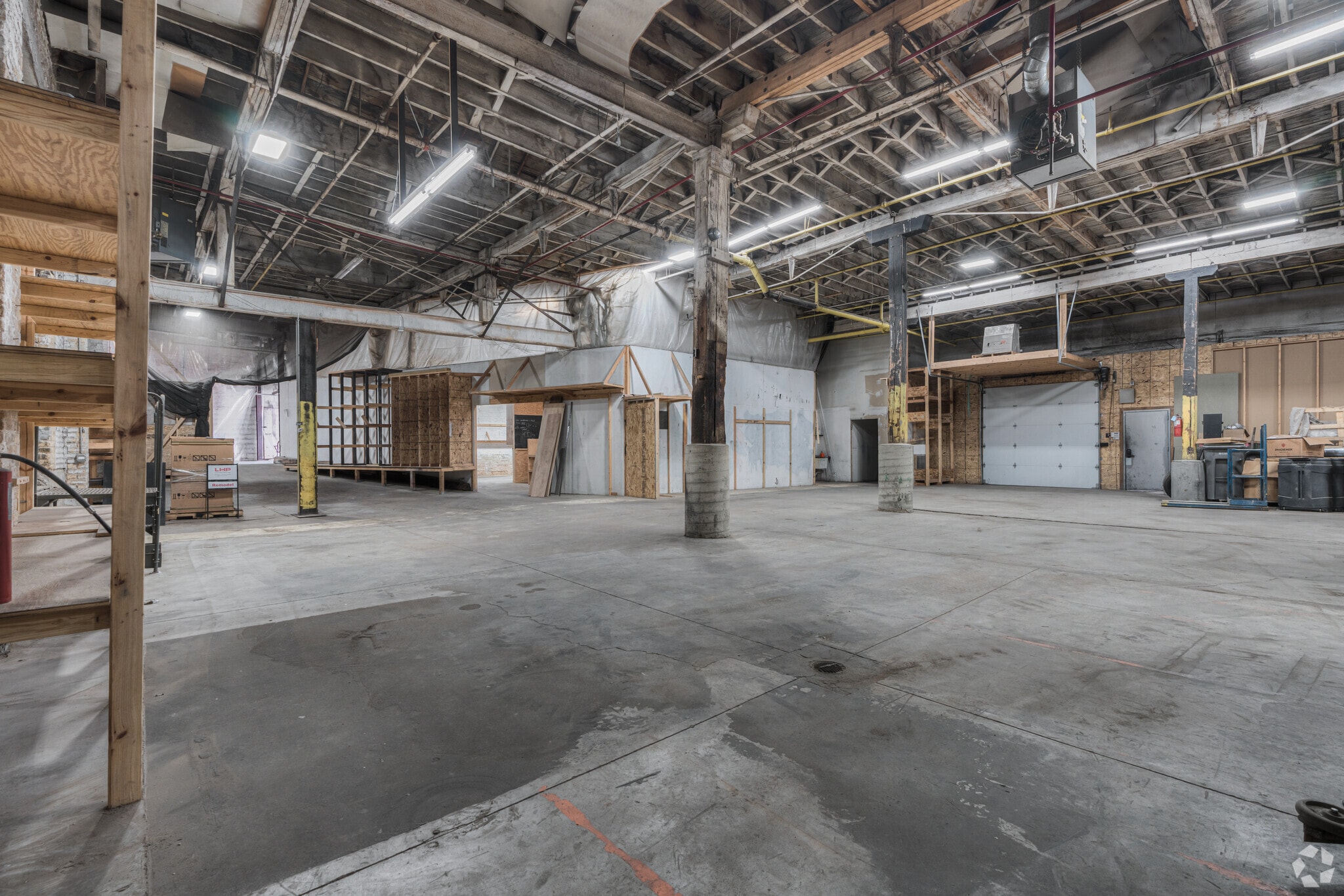 3050 N Western Ave, Chicago, IL for lease Interior Photo- Image 1 of 16