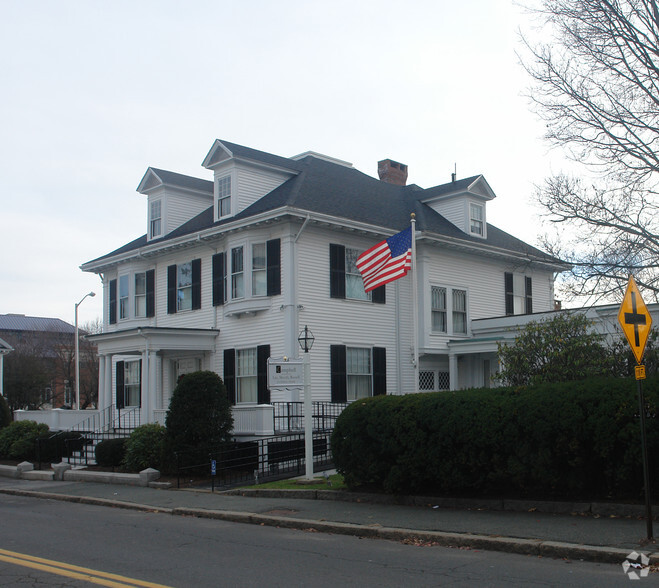 9 Dane St, Beverly, MA for sale - Primary Photo - Image 1 of 1