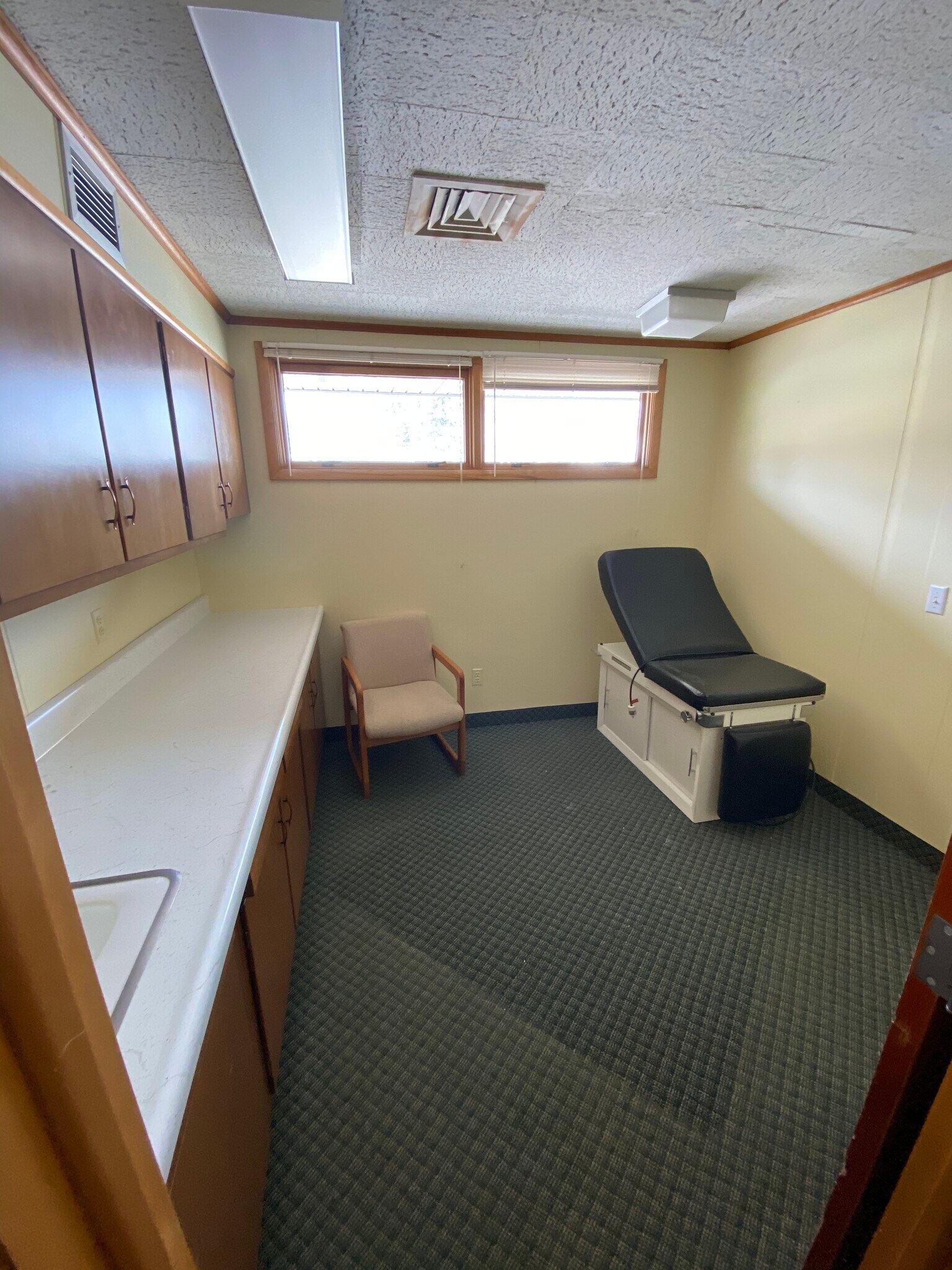 614 Central Ave, Dunkirk, NY 14048 Medical Arts Building