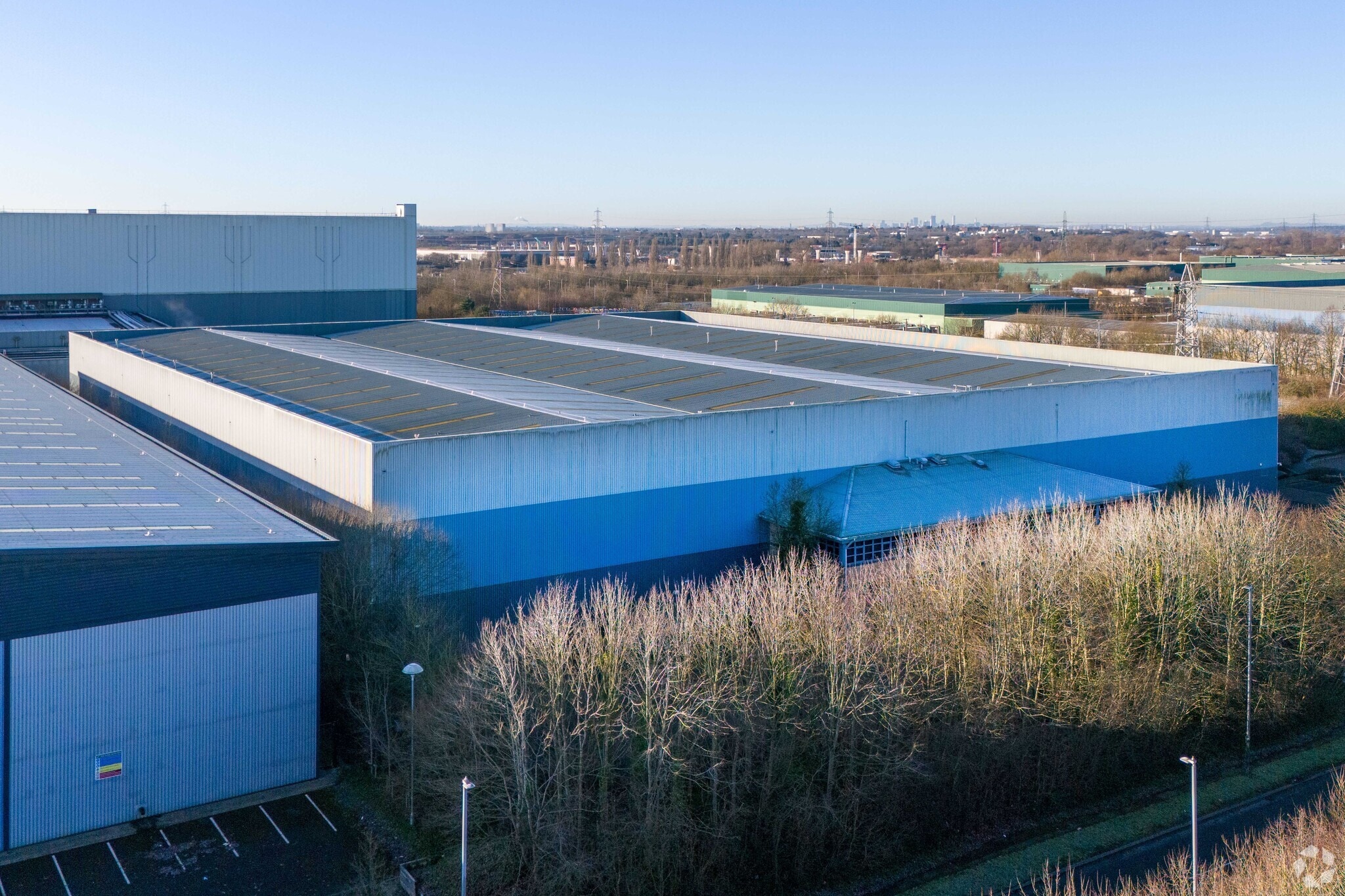 Hams Hall Distribution Park, Birmingham for lease Primary Photo- Image 1 of 10