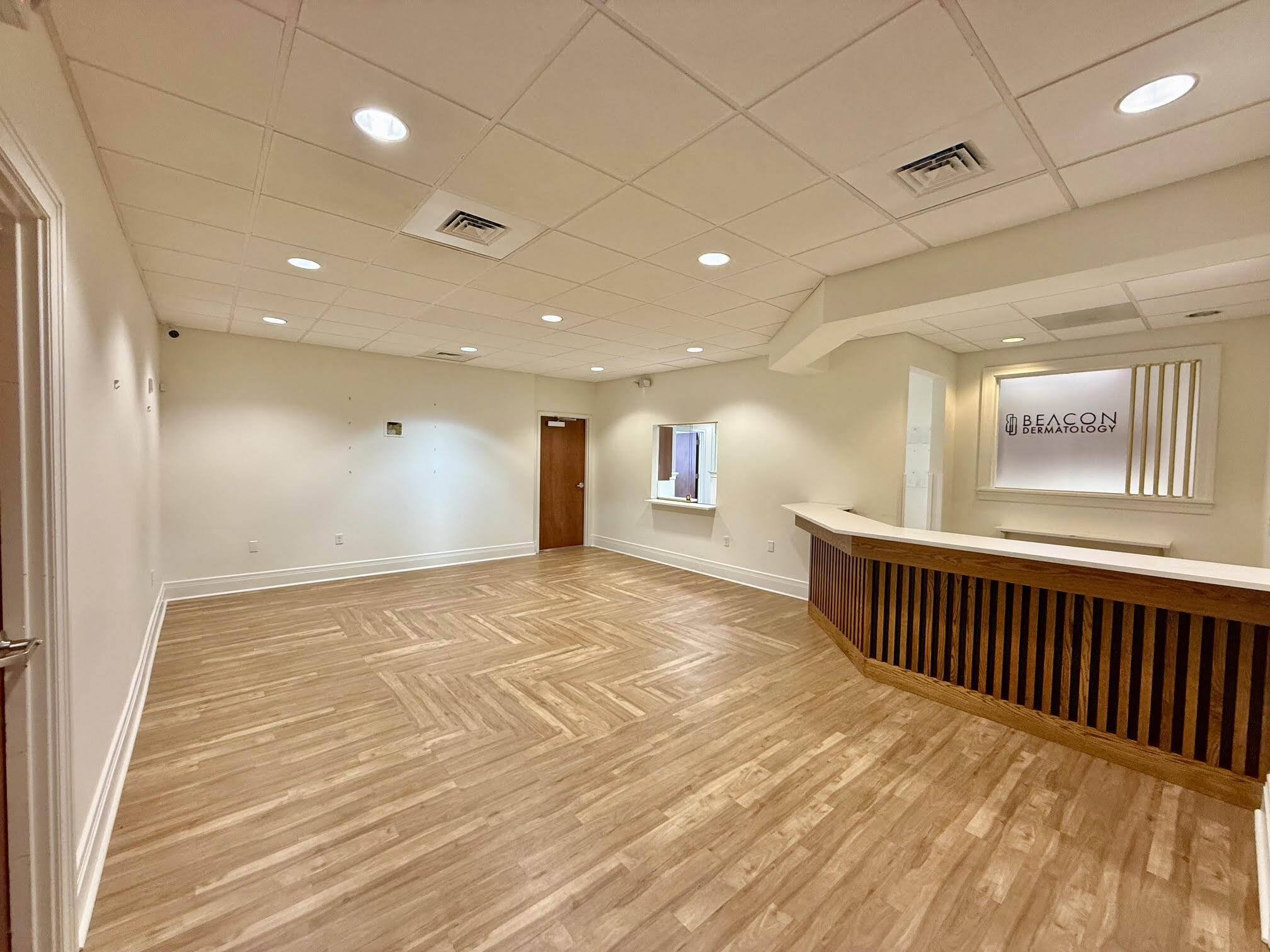 76 Peachtree Rd, Asheville, NC for lease Interior Photo- Image 1 of 23