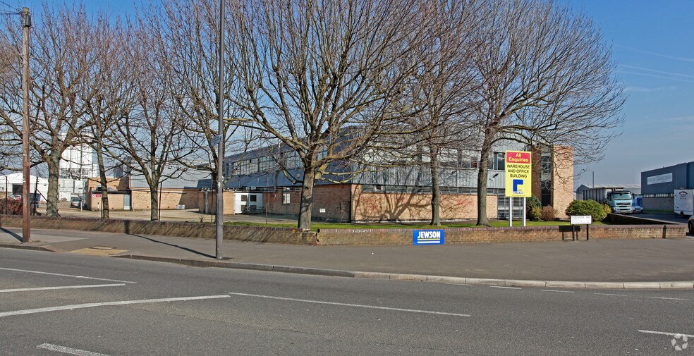 1 Endeavour Way, London, LND SW19 8UH Industrial for Lease