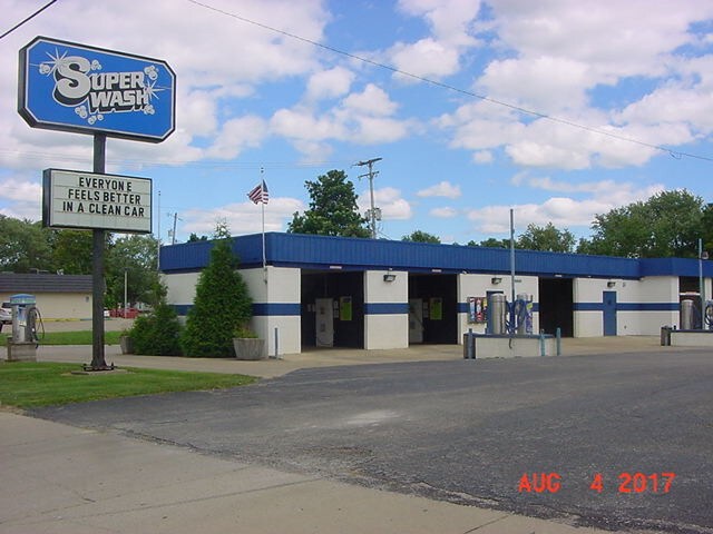 505 W 11th St, Bicknell, IN for sale - Building Photo - Image 1 of 1