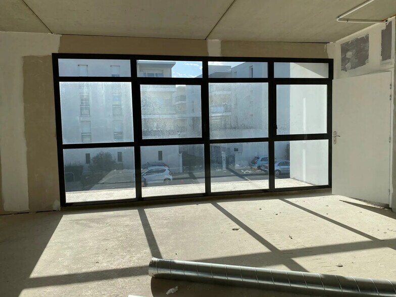 Flex in Canet-en-Roussillon for lease - Interior Photo - Image 3 of 6